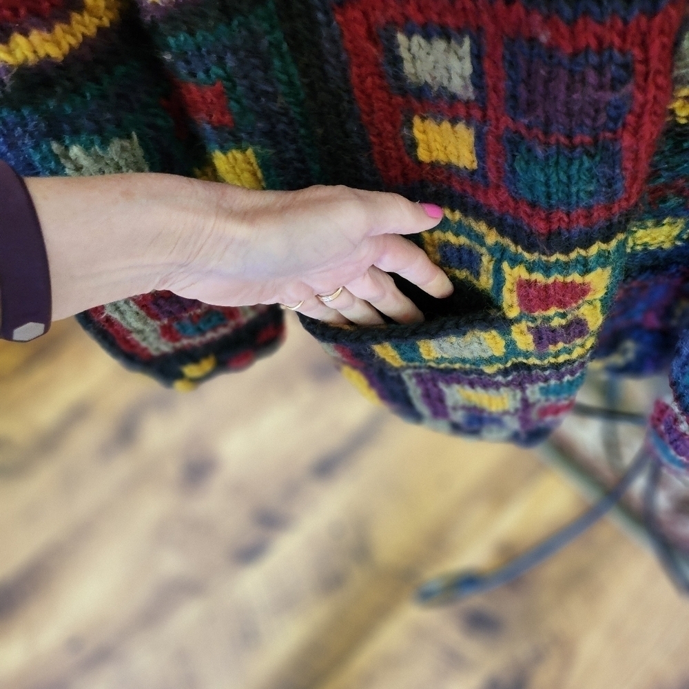 Vintage 90's Avalanche‎ Colorblock Hand-Knit 100% Heavy Wool Sz. M Cardigan - Picture 4 of 7